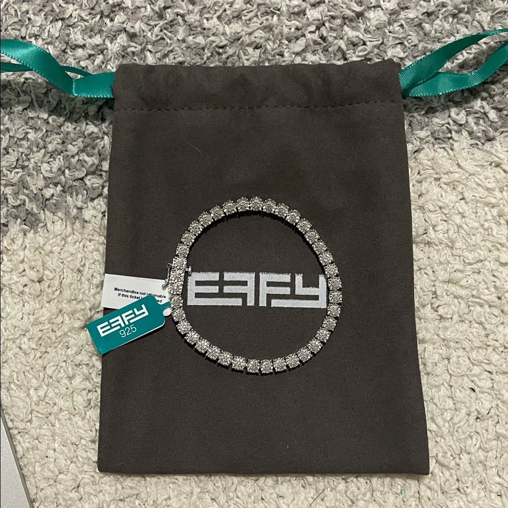 NWT- EFfY- Diamond Tennis Bracelet